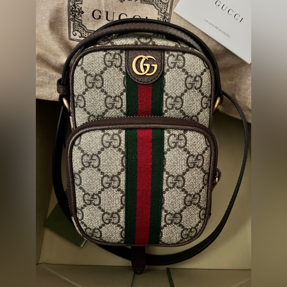 Gucci GG Supreme Ophidia Crossbody Bag